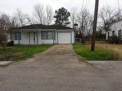 Property in Sunnyside, Houston